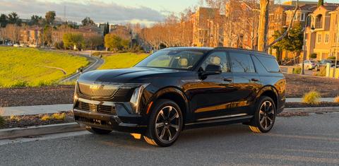 Cadillac Escalade IQL 2026