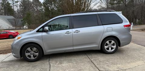 Toyota Sienna 2014