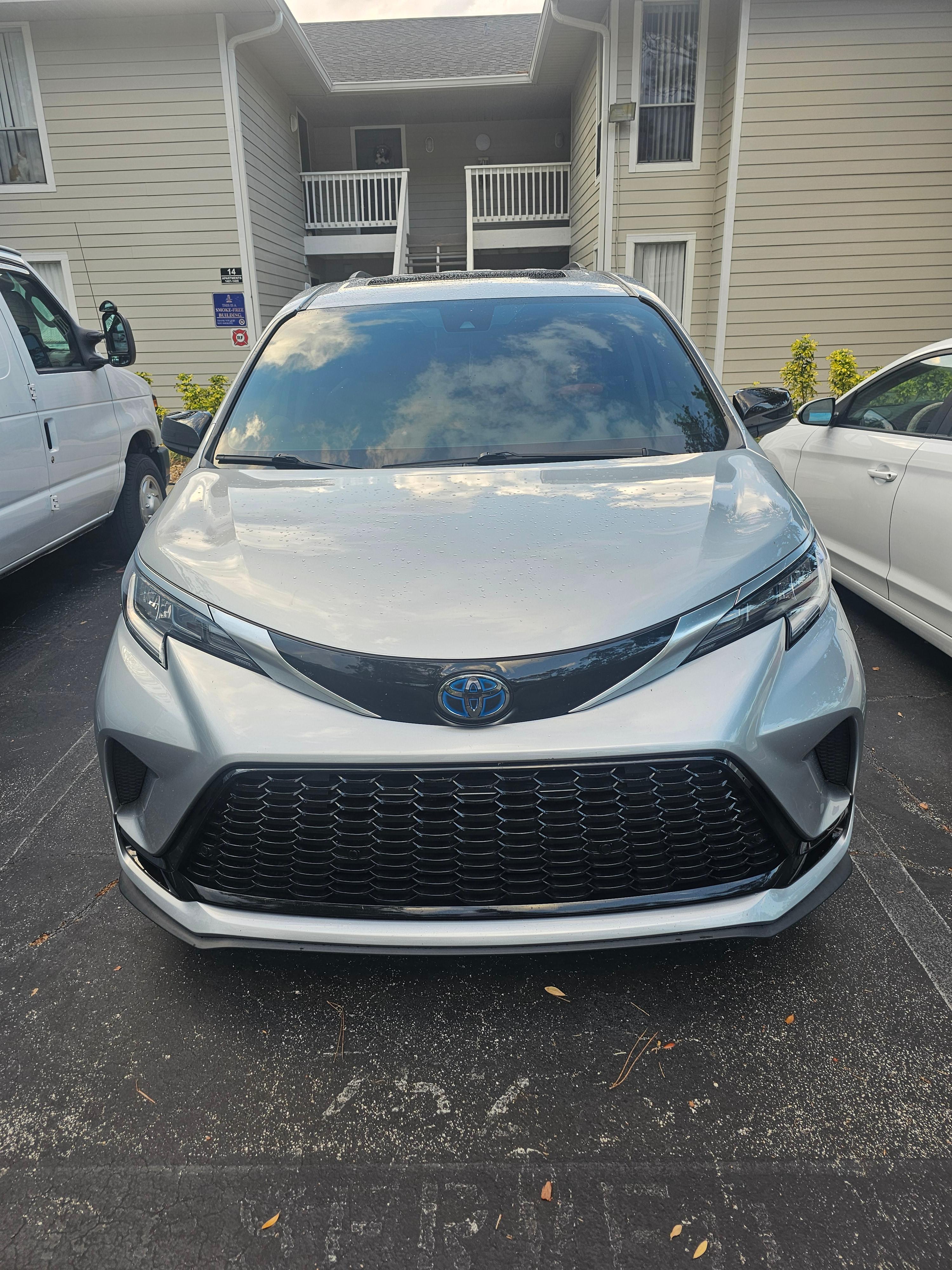 Toyota Sienna 2021 in Daytona Beach, FL