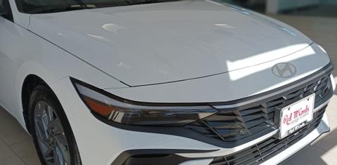 Hyundai Elantra 2024