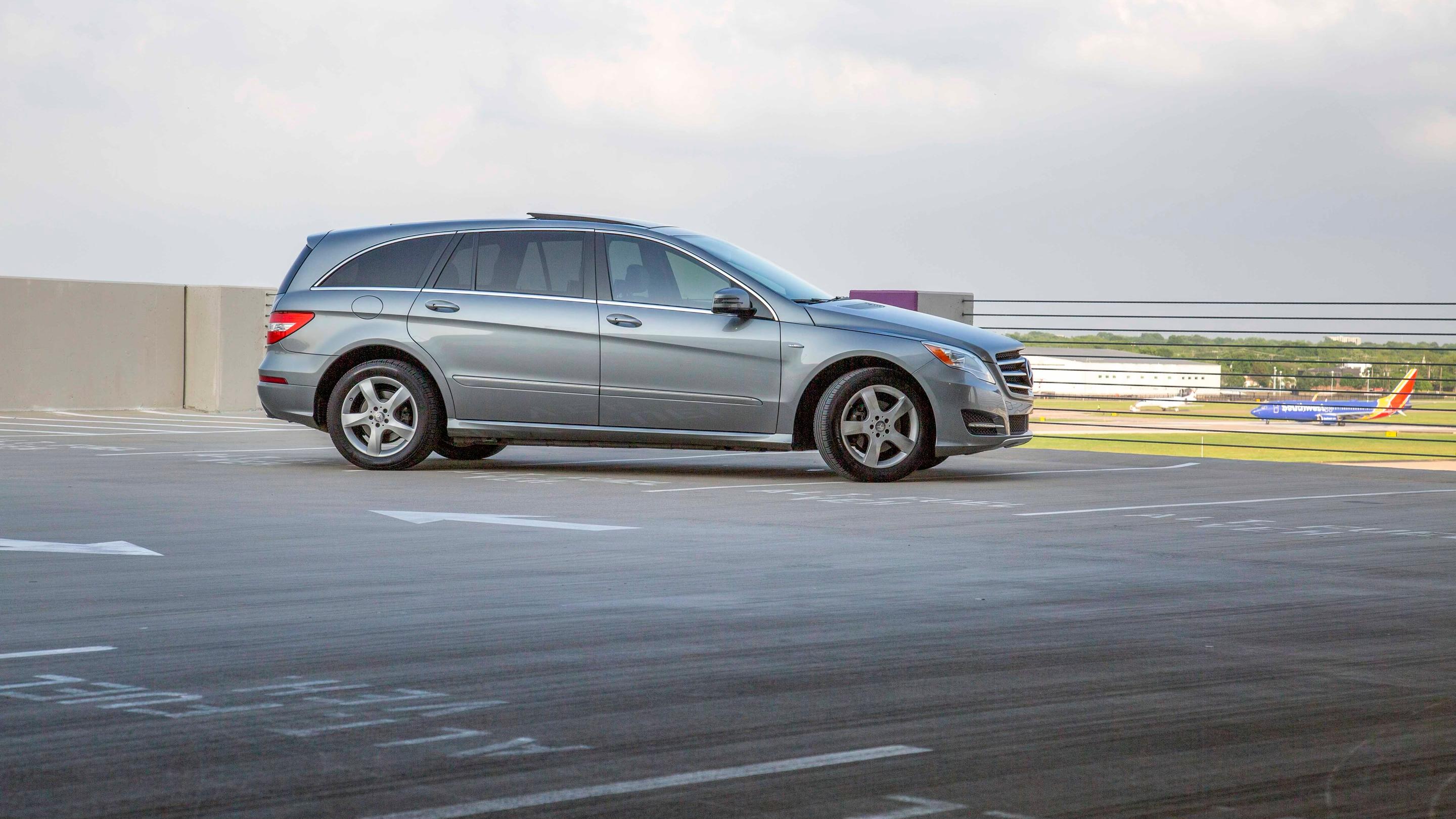 Mercedes-Benz R-Class 2012 in 