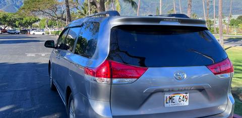 Toyota Sienna 2011