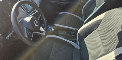 Nissan Versa 2021
