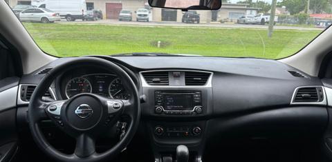 Nissan Sentra 2018
