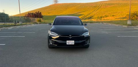 Tesla Model X 2018