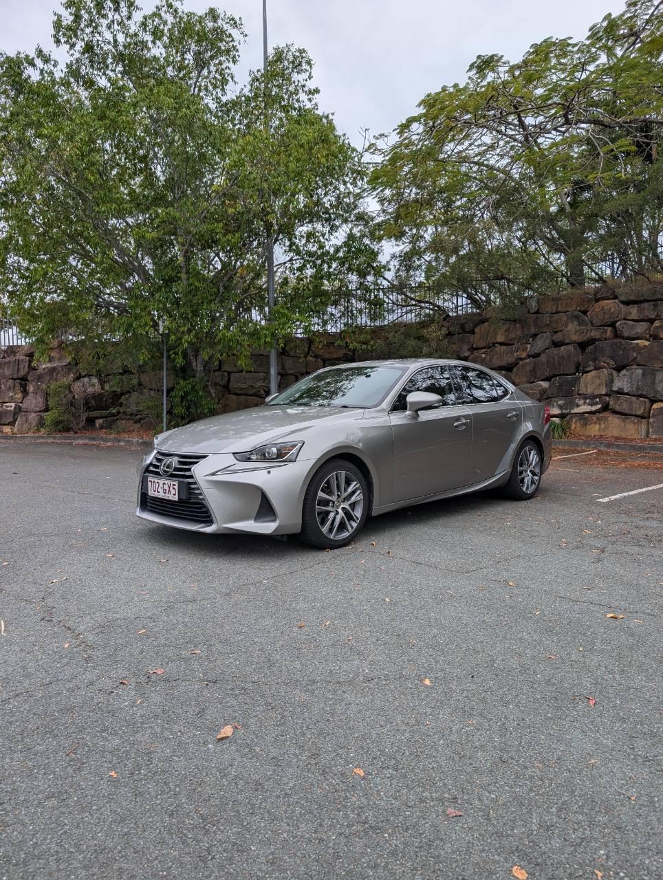 Lexus IS200t 2016 in Calamvale