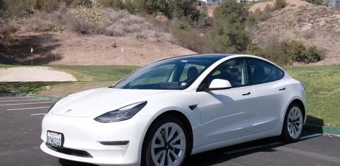 Tesla Model 3 2021