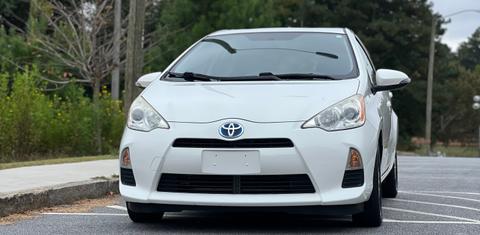 Toyota Prius c 2012