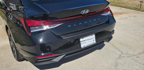 Hyundai Elantra 2023
