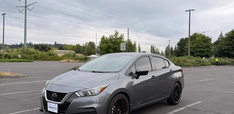 Nissan Versa 2021