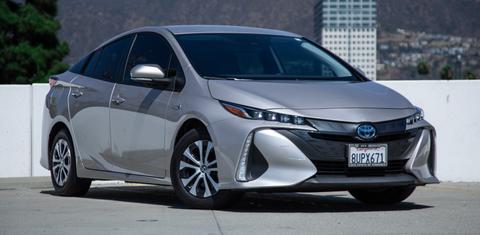 Toyota Prius Prime 2021