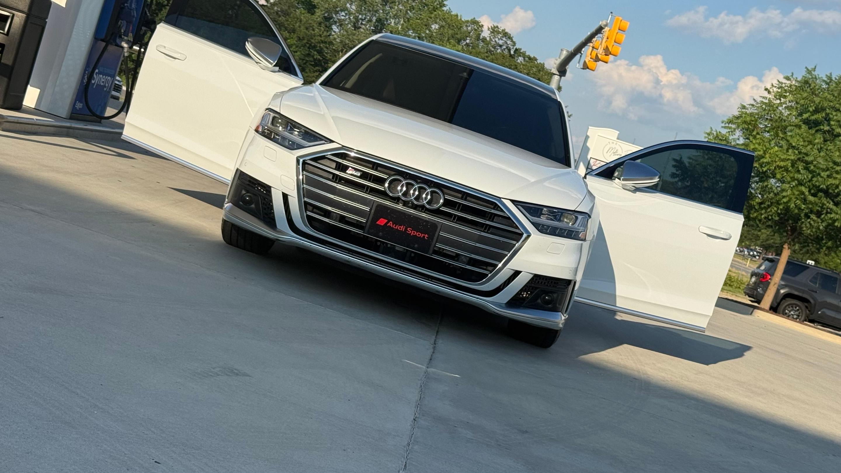 Audi S8 2020 in Greenville, NC