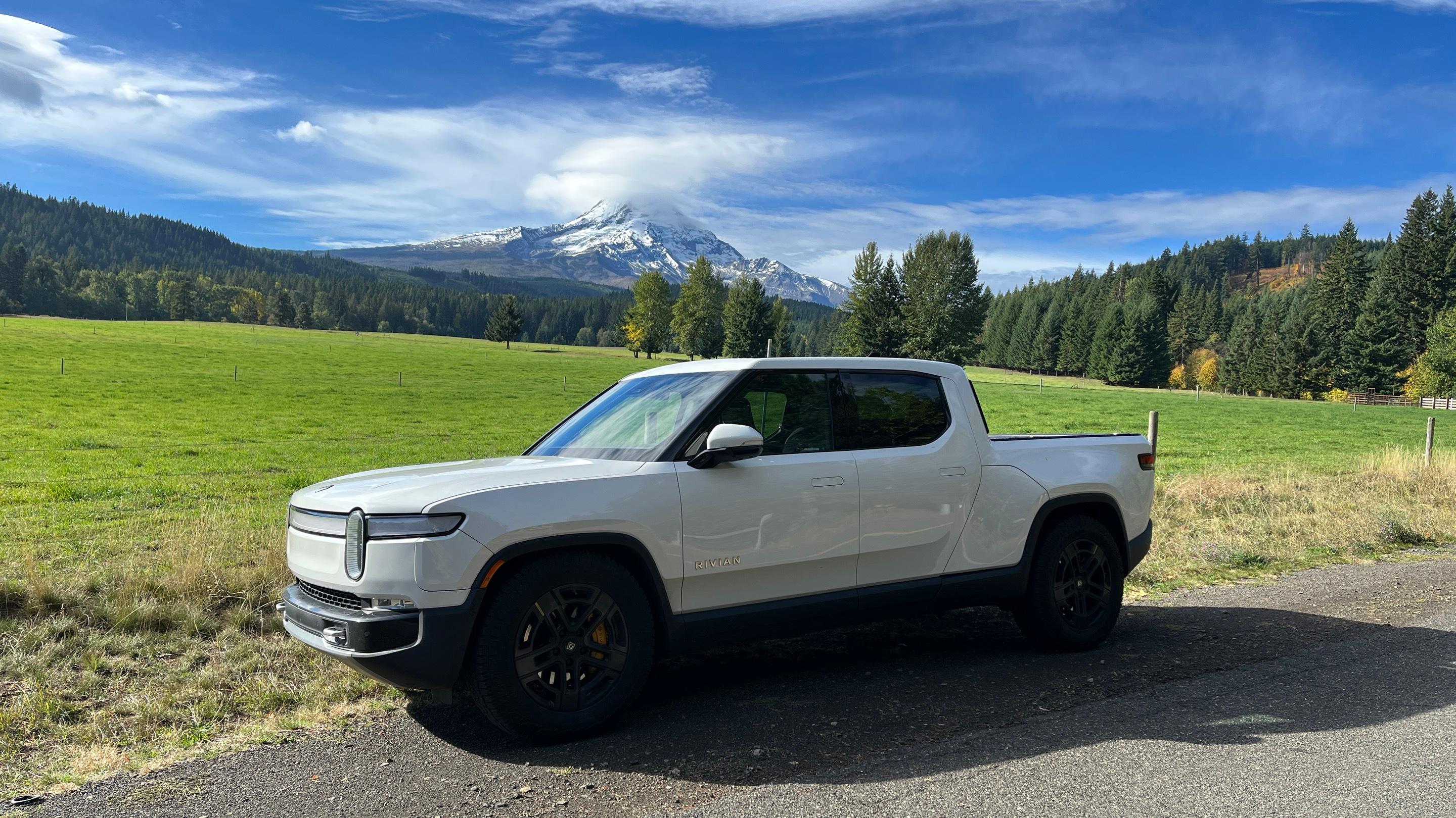 Rivian R1T 2022 in 