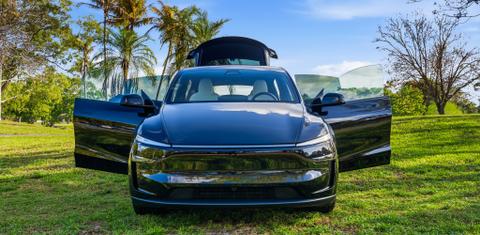 Tesla Model Y 2026
