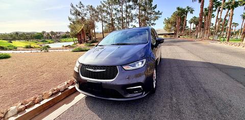 Chrysler Pacifica 2023