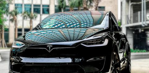 Tesla Model X 2023