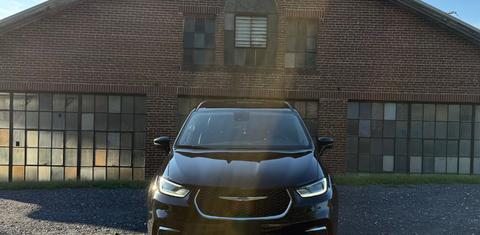 Chrysler Pacifica 2024