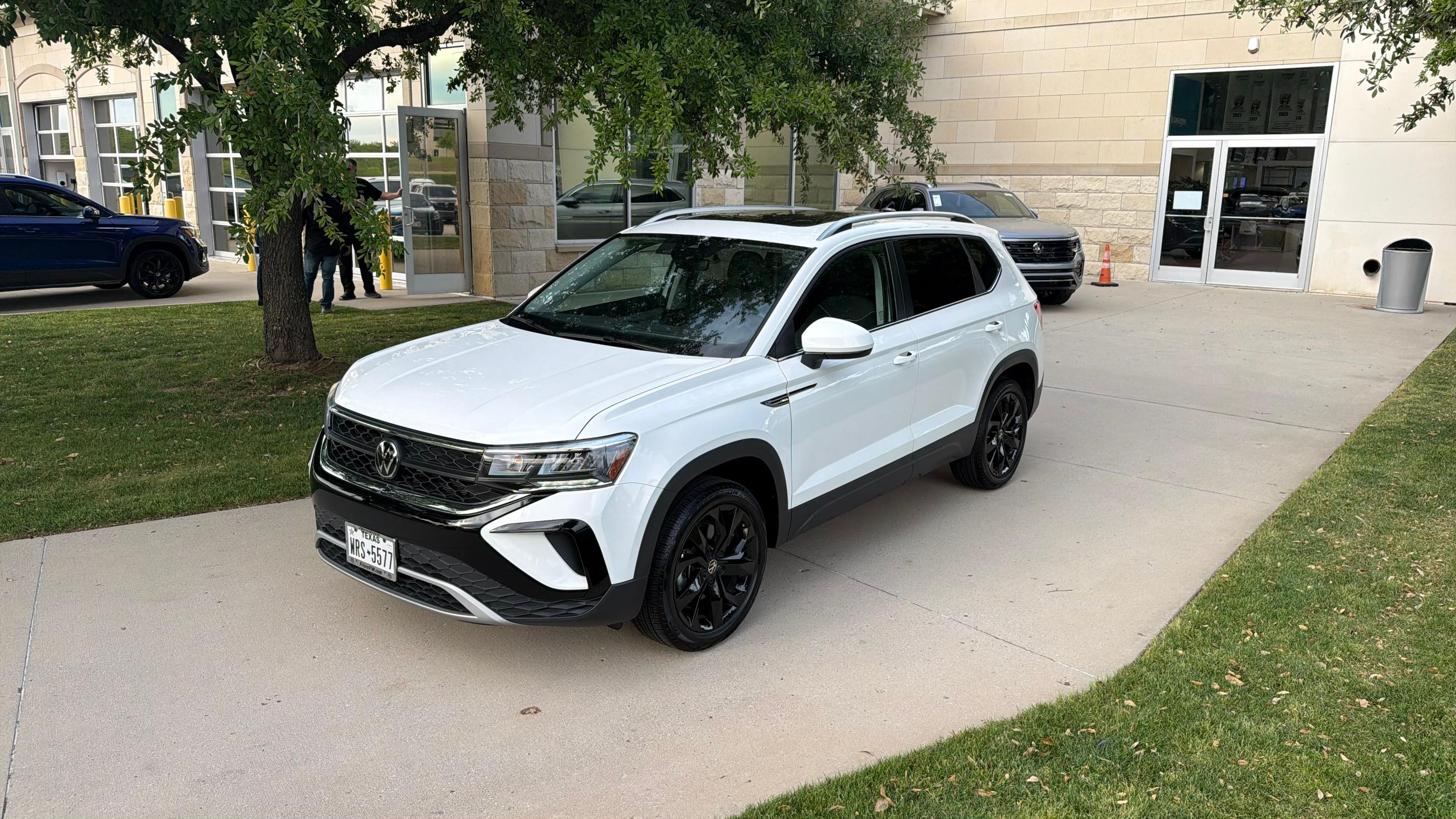 Volkswagen Taos 2024 in Euless, TX