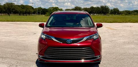 Toyota Sienna 2023