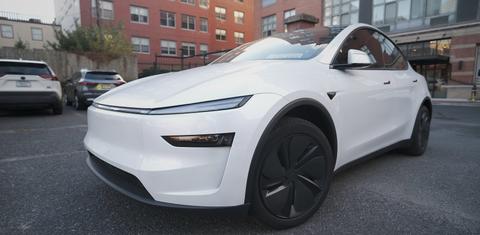 Tesla Model Y 2026