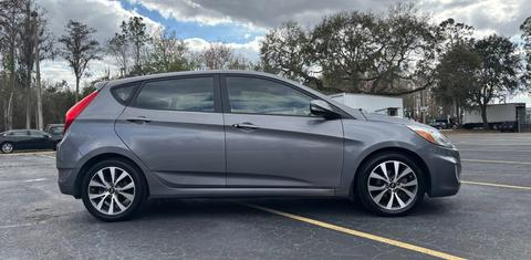Hyundai Accent 2015