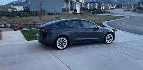 Tesla Model 3 2023