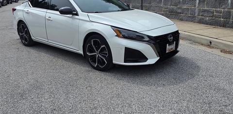 Nissan Altima 2024