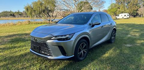 Lexus RX 2023