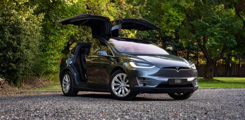 Tesla Model X 2018