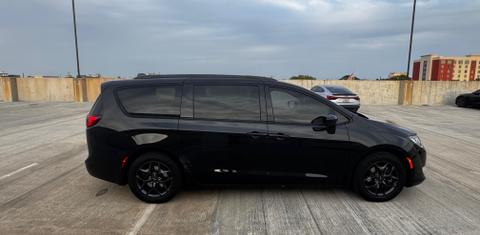 Chrysler Pacifica 2018