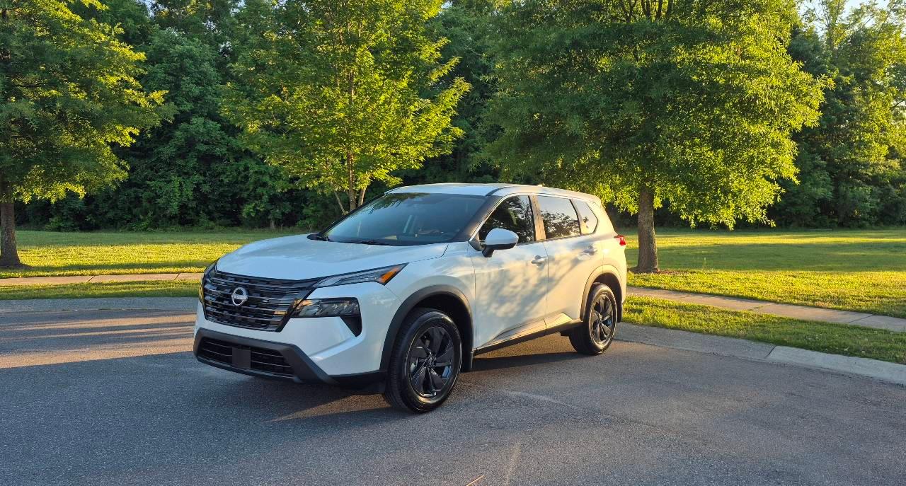 Nissan Rogue 2026 in Charlotte, NC