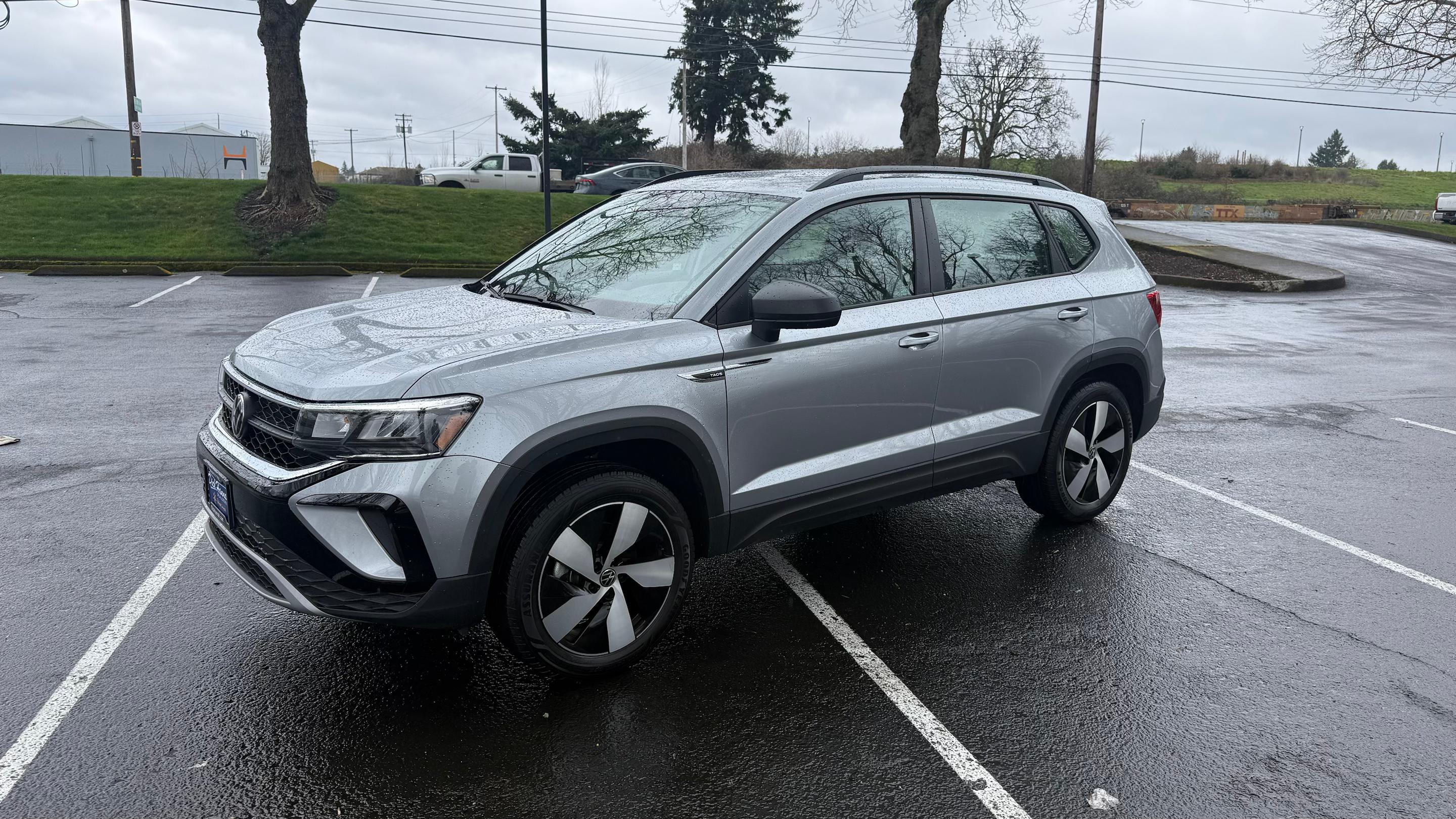 Volkswagen Taos 2024 in Portland, OR