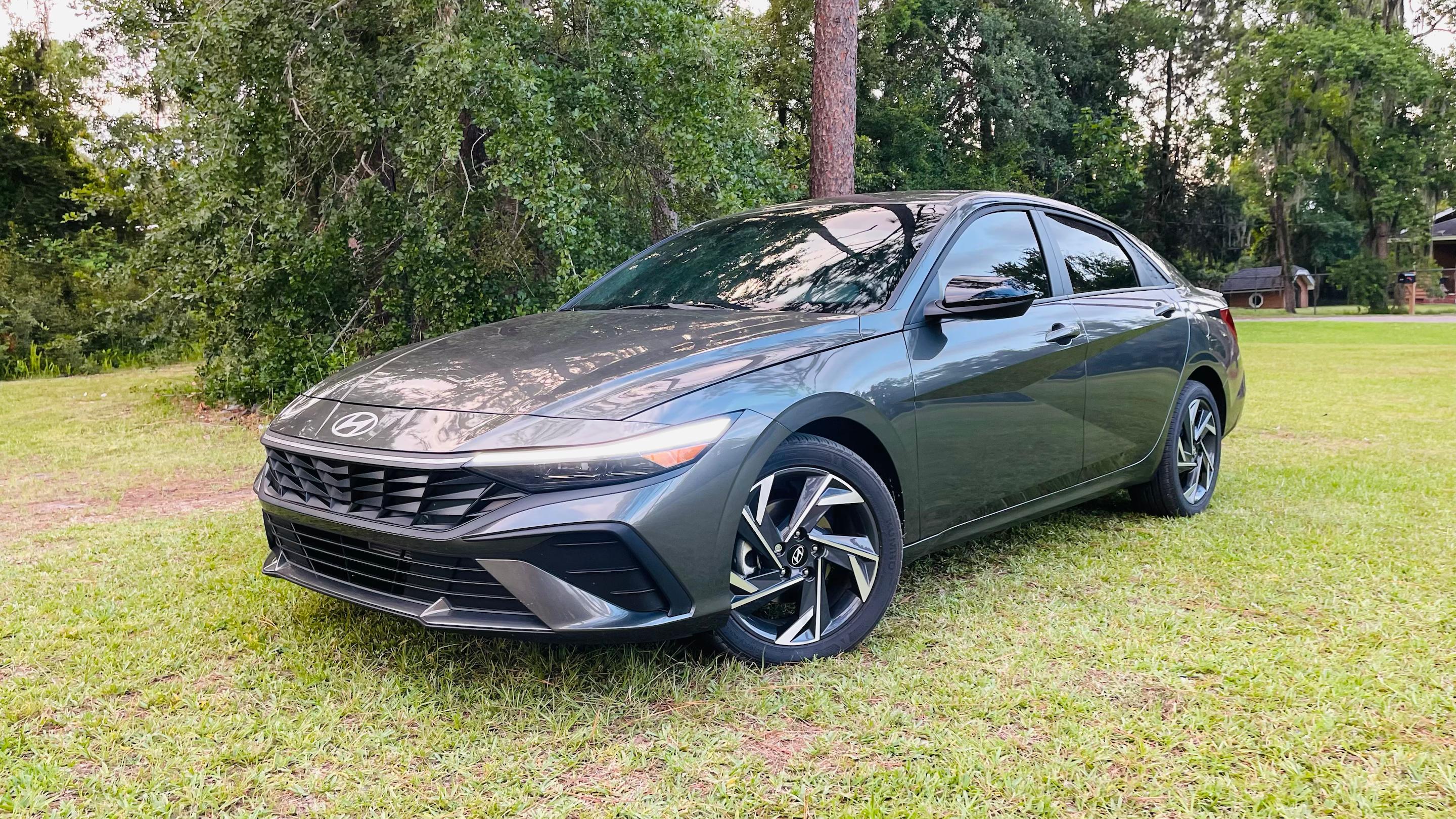 Hyundai Elantra 2025 in Jacksonville, FL