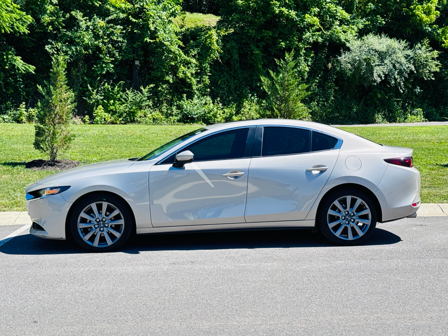 Mazda Mazda3 2025 in Sevierville, TN