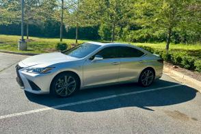 Catégorie de véhicule : Lexus ES