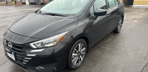 Nissan Versa 2025