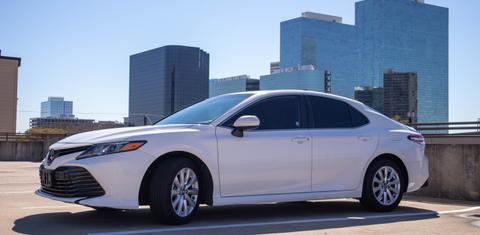 Toyota Camry 2019