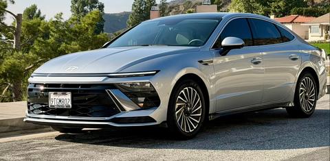 Hyundai Sonata Hybrid 2025
