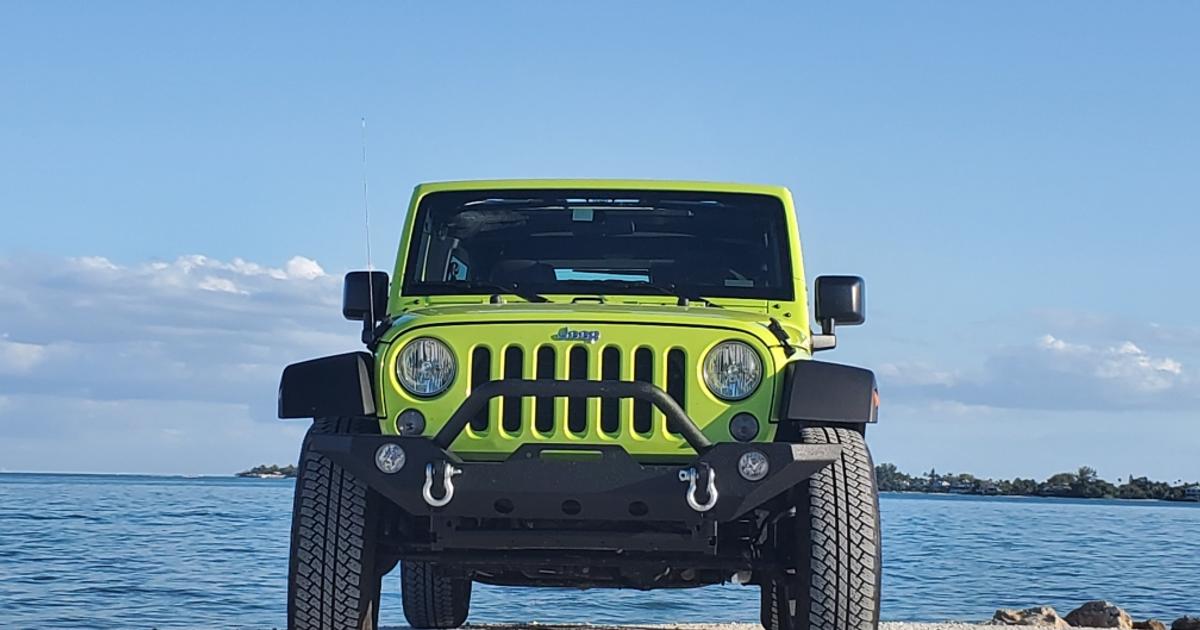 Jeep Wrangler Unlimited 2016 rental in Fort Myers, FL by Dave M. Turo