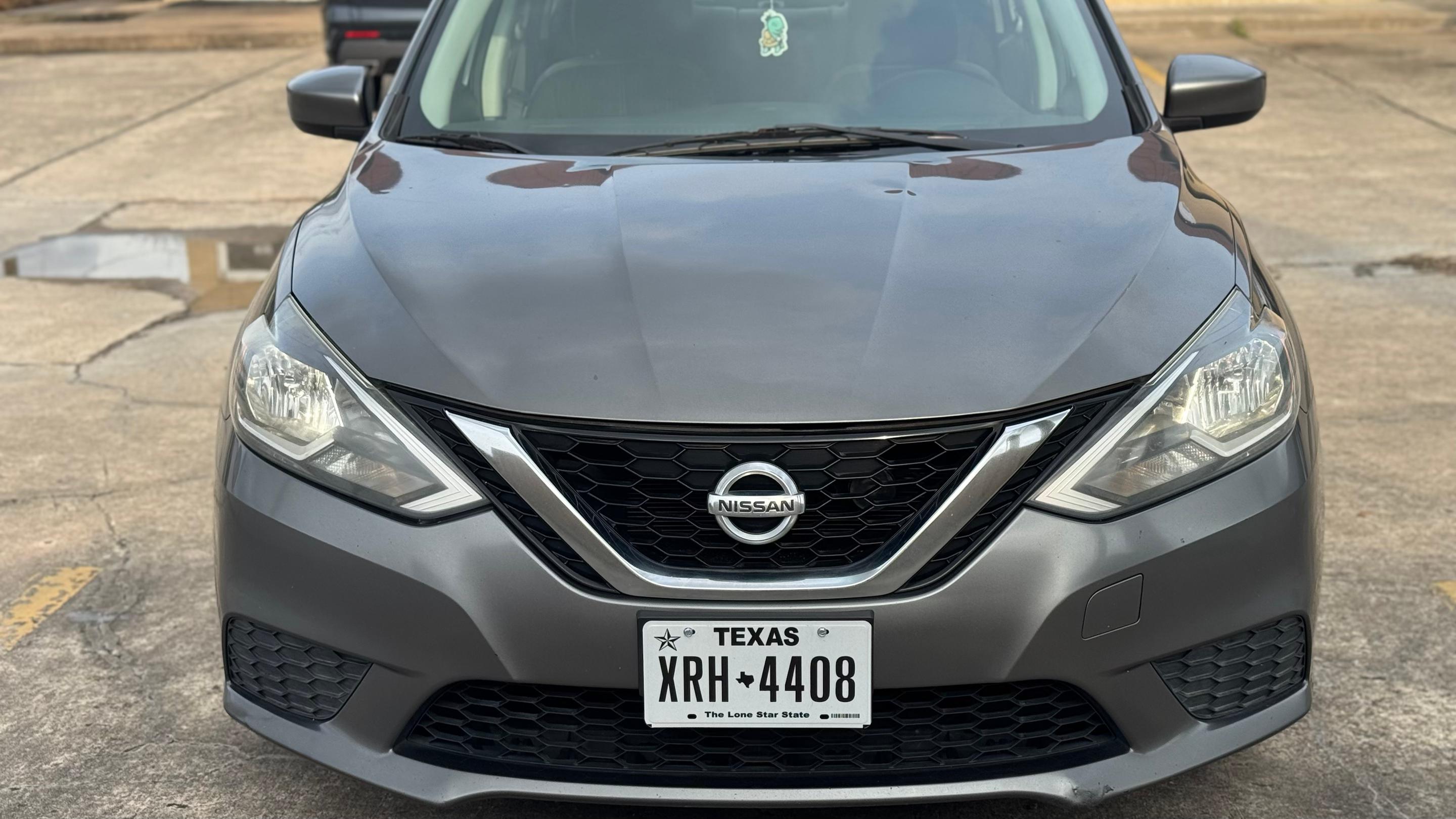 Nissan Sentra 2017 in 