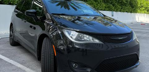 Chrysler Pacifica 2019