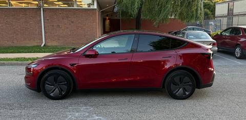 Tesla Model Y 2026