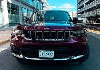 Jeep Grand Cherokee L car