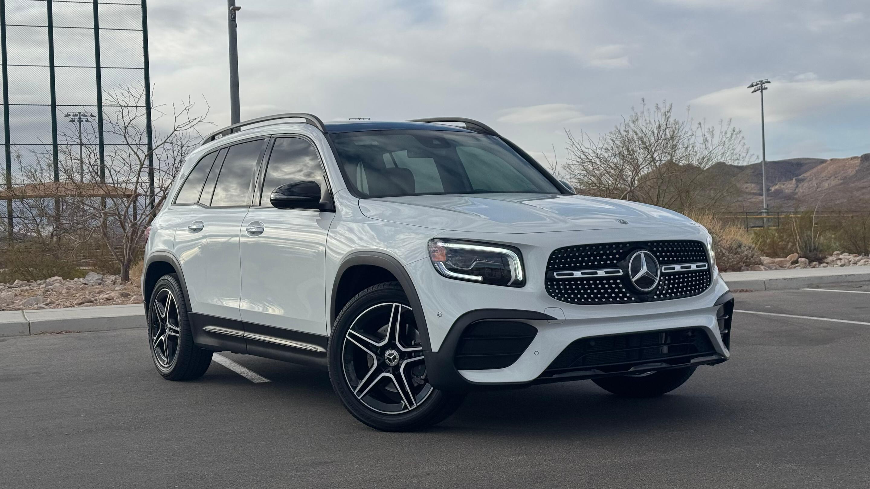 Mercedes-Benz GLB-Class 2020 in 