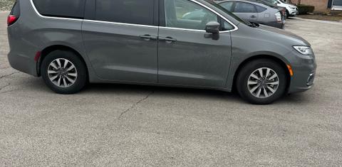 Chrysler Pacifica 2022