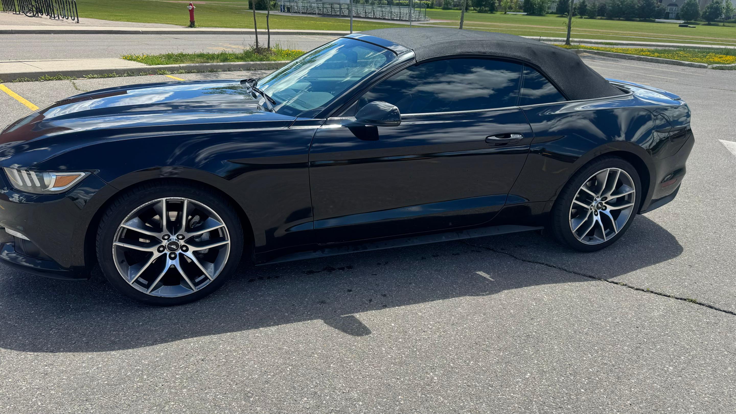 Ford Mustang 2016 in Brampton, ON