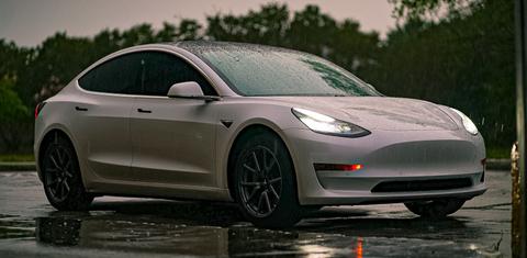 Tesla Model 3 2020