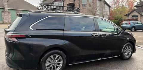 Toyota Sienna 2024