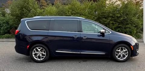 Chrysler Pacifica 2018
