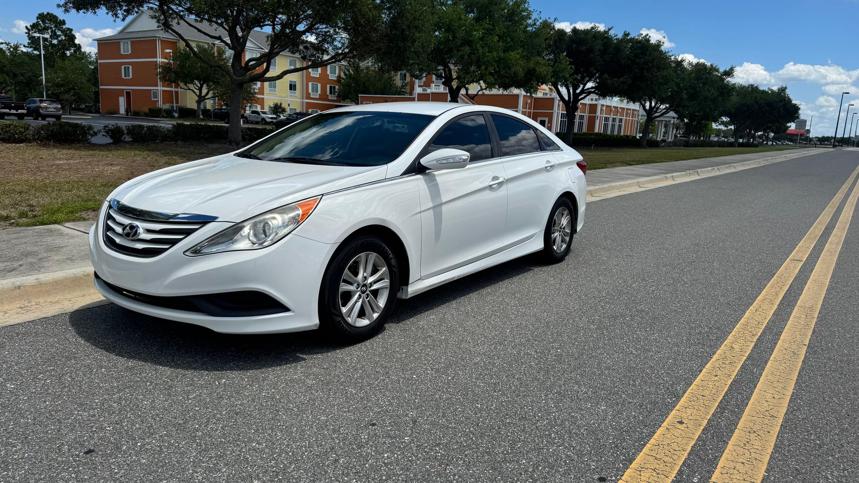 Hyundai Sonata 2014 in Lakeland, FL